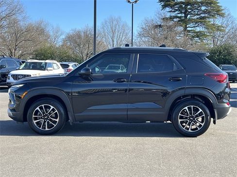 Used 2024 Chevrolet TrailBlazer LT w/ Driver Confidence Package image 30