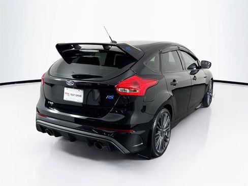 Used 2016 Ford Focus RS AWD/4WD image 2