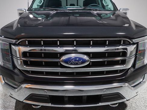 Used 2023 Ford F150 Lariat w/ Equipment Group 502A High AWD/4WD image 4