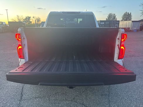 Used 2024 Chevrolet Silverado 1500 LTZ w/ LTZ Premium Package image 4