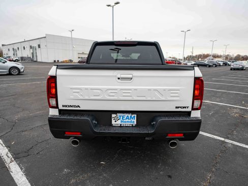 New 2026 Honda Ridgeline Sport image 5
