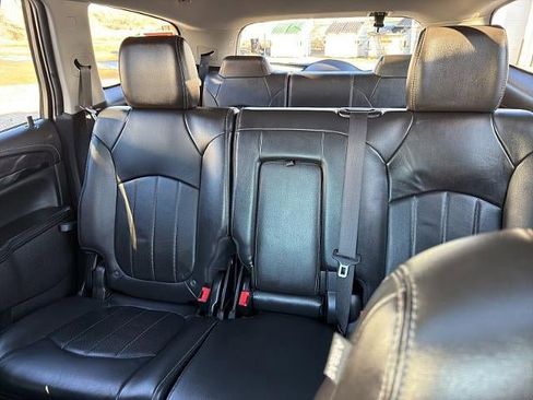 Used 2016 Buick Enclave Leather image 37