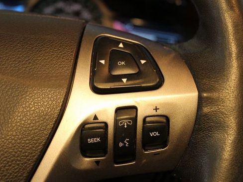 Used 2016 Ford Taurus Limited w/ Driver Assist Package image 18