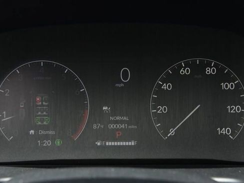 New 2026 Honda Odyssey Touring image 12