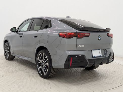New 2026 BMW X2 xDrive28i w/ M Sport Package AWD/4WD image 3