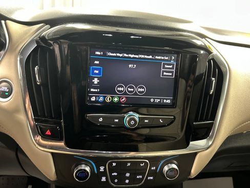 Used 2023 Chevrolet Traverse LS w/ Safety Package AWD/4WD image 17