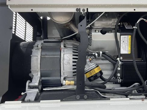 Used 2024 RAM 5500 Tradesman w/ Chrome Appearance Group image 34