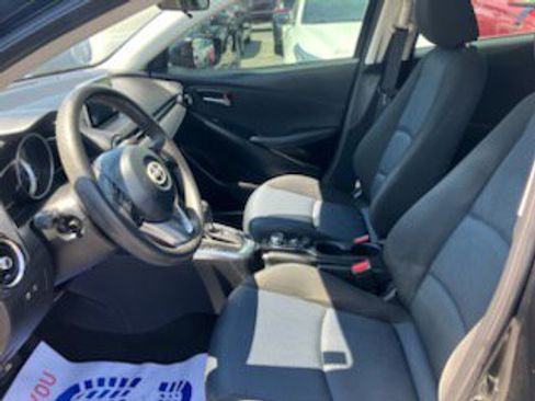 Used 2016 Scion iA image 7