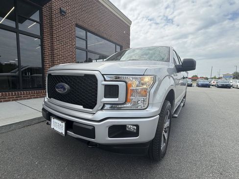 Used 2019 Ford F150 XL w/ Equipment Group 101A Mid AWD/4WD image 11