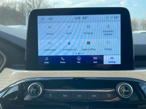 Used 2022 Ford Escape Titanium w/ Titanium Elite Package image 11