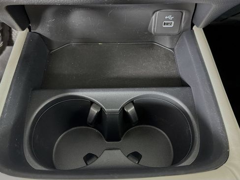 Certified 2024 Honda HR-V LX image 18
