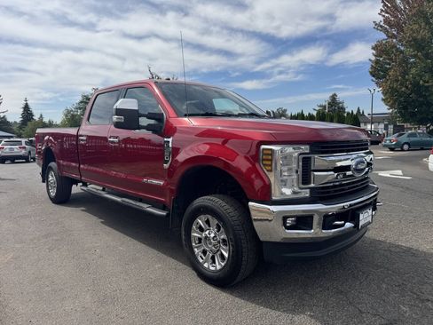Used 2019 Ford F350 XLT w/ XLT Premium Package AWD/4WD image 1