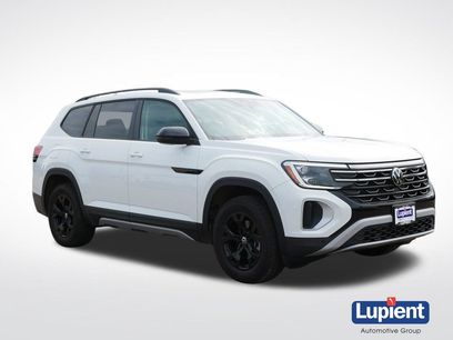 Used 2025 Volkswagen Atlas Peak Edition SE