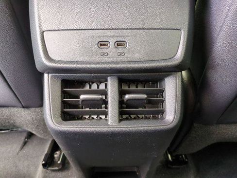 New 2026 Chevrolet Equinox LT w/ Convenience Package II image 25