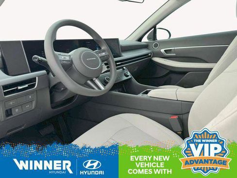 New 2025 Hyundai Sonata SEL image 15