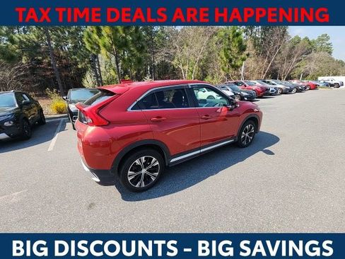 Used 2018 Mitsubishi Eclipse Cross SE image 11