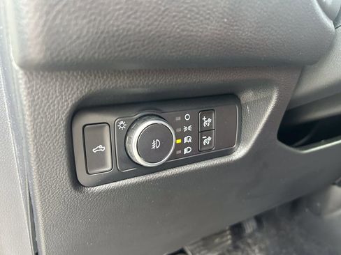 Used 2025 Ford Ranger Raptor image 11