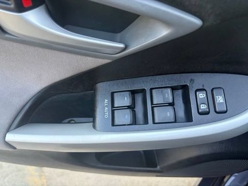 Used 2013 Toyota Prius Three FWD image 31