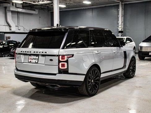 Used 2018 Land Rover Range Rover HSE image 4