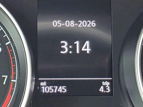 Used 2017 Volkswagen Golf Alltrack S AWD/4WD image 25