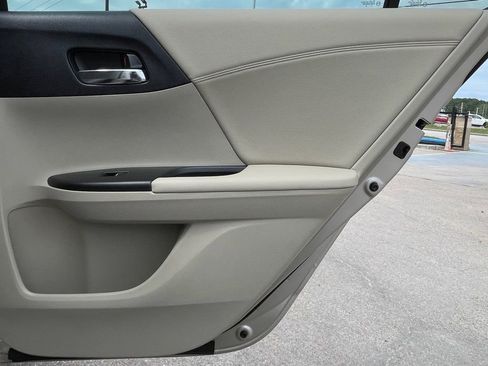 Used 2013 Honda Accord EX-L image 37