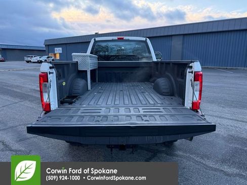 Used 2017 Ford F250 XL w/ Power Equipment Group image 15