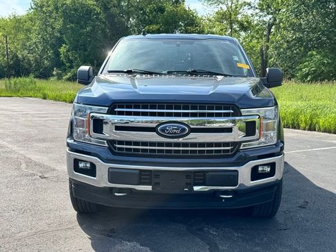 Used 2019 Ford F150 XLT w/ Equipment Group 302A Luxury AWD/4WD image 2