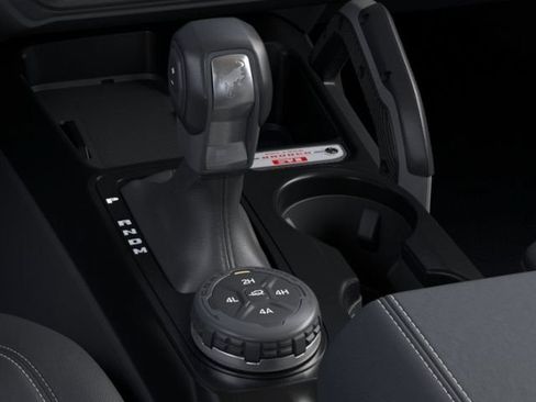 New 2026 Ford Bronco Outer Banks w/ Sasquatch Package AWD/4WD image 17
