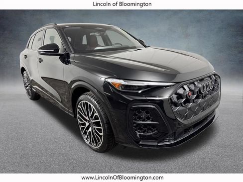 Used 2025 Audi SQ5 Prestige w/ Prestige Package AWD/4WD image 10
