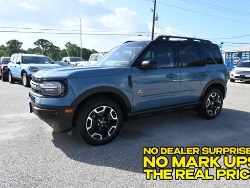Used 2022 Ford Bronco Sport Outer Banks w/ Tech Package AWD/4WD image 7