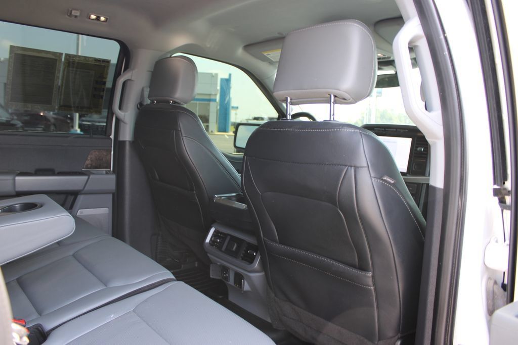 Used 2023 Ford F150 Lariat AWD/4WD image 39