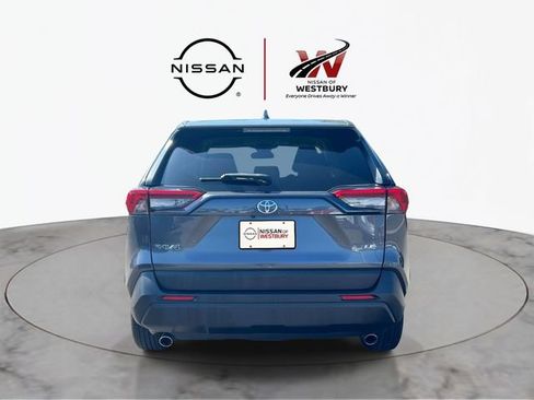 Used 2023 Toyota RAV4 LE FWD image 7