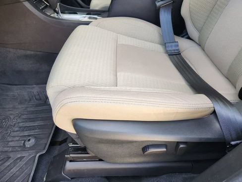 Used 2025 Subaru Ascent Premium AWD/4WD image 25