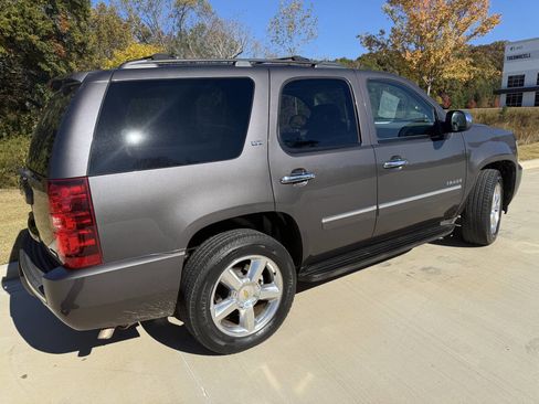 Used 2011 Chevrolet Tahoe LTZ image 4