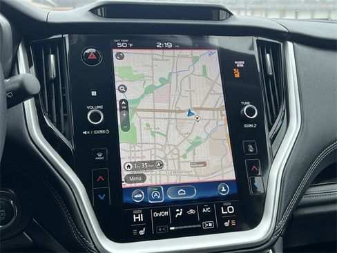 Certified 2022 Subaru Outback Limited image 6