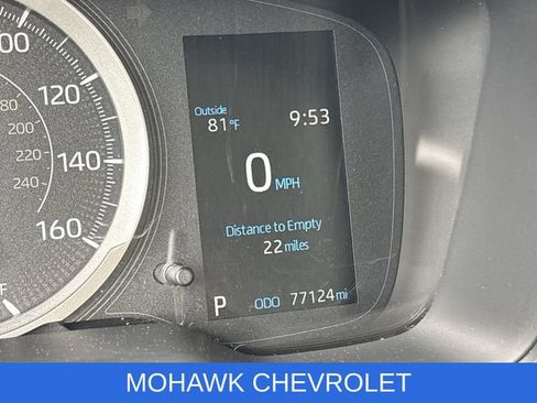 Used 2020 Toyota Corolla LE FWD image 12