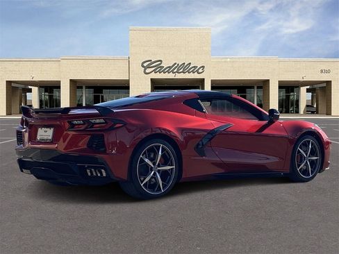 Used 2021 Chevrolet Corvette Stingray Premium Cpe w/ Z51 Performance Package image 5