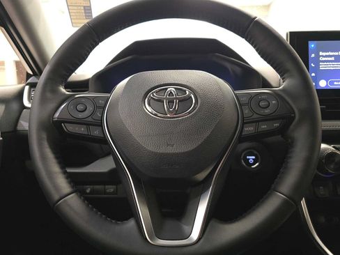 Certified 2025 Toyota RAV4 XLE w/ Convenience Package AWD/4WD image 10