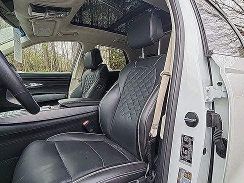 Used 2024 Genesis Electrified GV70 Prestige w/ Prestige Package image 7