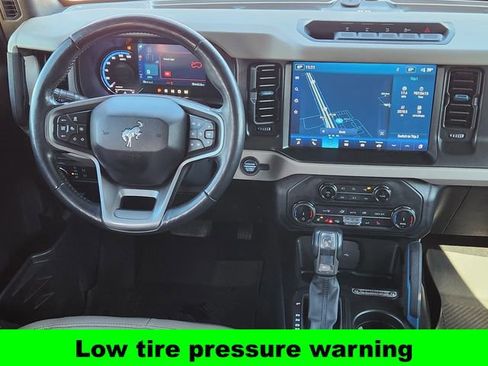 Used 2022 Ford Bronco Wildtrak image 30