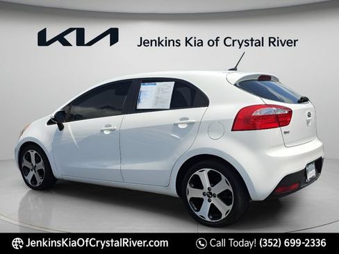 Used 2012 Kia Rio SX FWD image 11