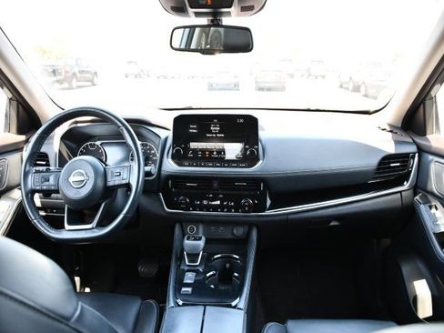 Used 2023 Nissan Rogue SL w/ SL Premium Package FWD image 22