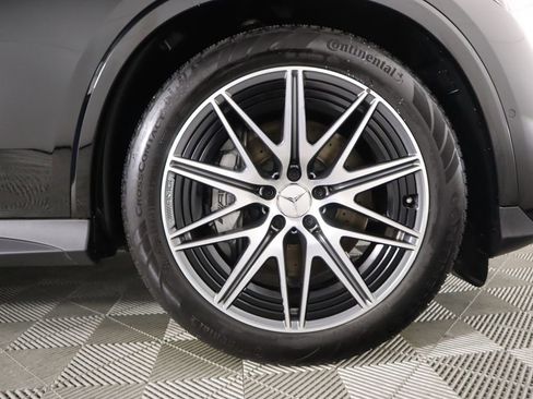 Certified 2025 Mercedes-Benz GLC 43 AMG 4MATIC image 33