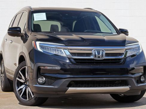 Used 2022 Honda Pilot Touring image 2