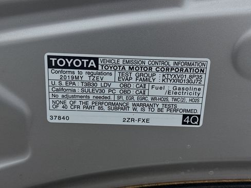 Used 2019 Toyota Prius Prime Advanced w/ Carpet Mat Package FWD image 19
