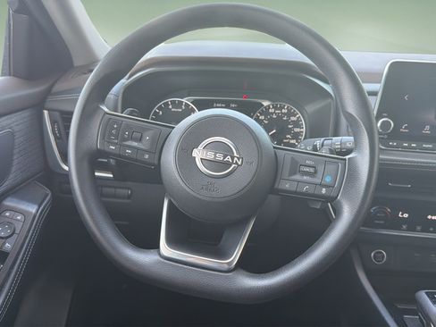 Certified 2023 Nissan Rogue SV AWD/4WD image 9