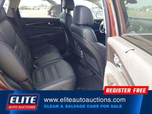 Used 2017 Kia Sorento EX w/ EX Advanced Touring Package image 16