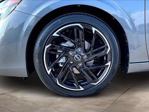 New 2026 Nissan Sentra SR w/ SR Premium Package FWD image 12