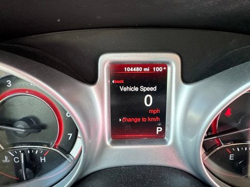 Used 2020 Dodge Journey SE w/ SE Popular Equipment Group FWD image 17