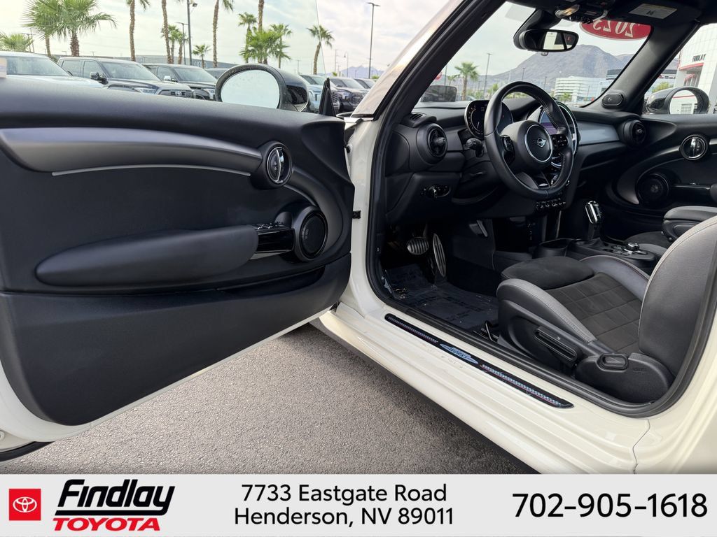 Used 2023 MINI Cooper John Cooper Works w/ Driver Assistance Package FWD image 5
